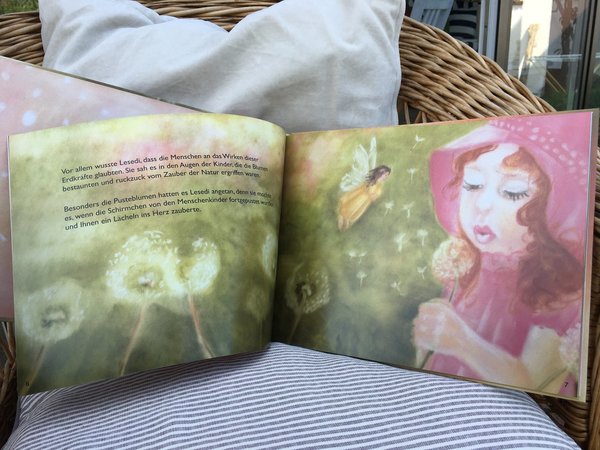 Bilderbuch "Lesedi, die kleine Elfe und ihr großes Licht"